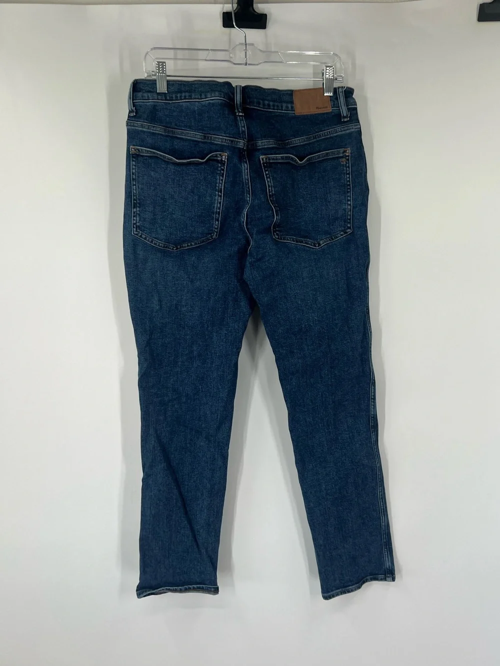 Madewell Mid-Rise Stovepipe Jeans in Deming Wash